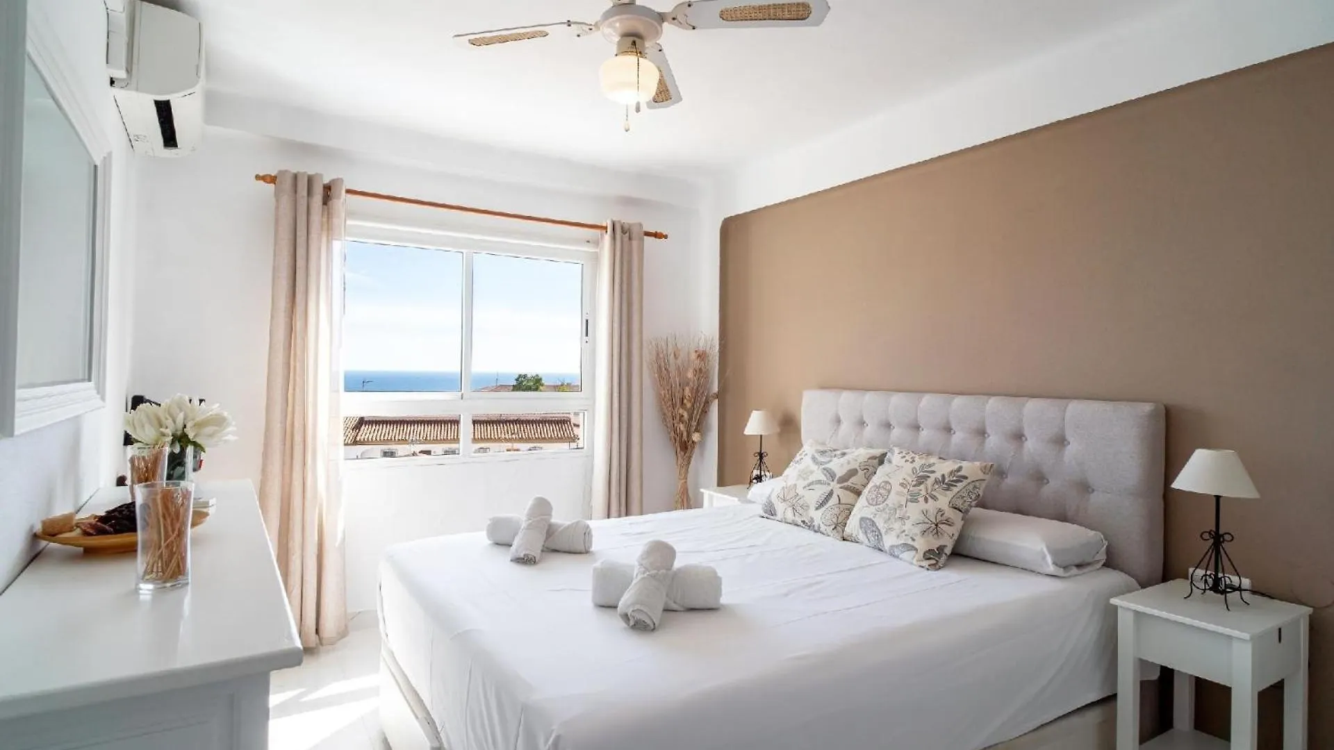 Apartment Ferienwohnung Fuer 4 Personen Ca 75 Qm In Nerja, Andalusien Costa Del Sol