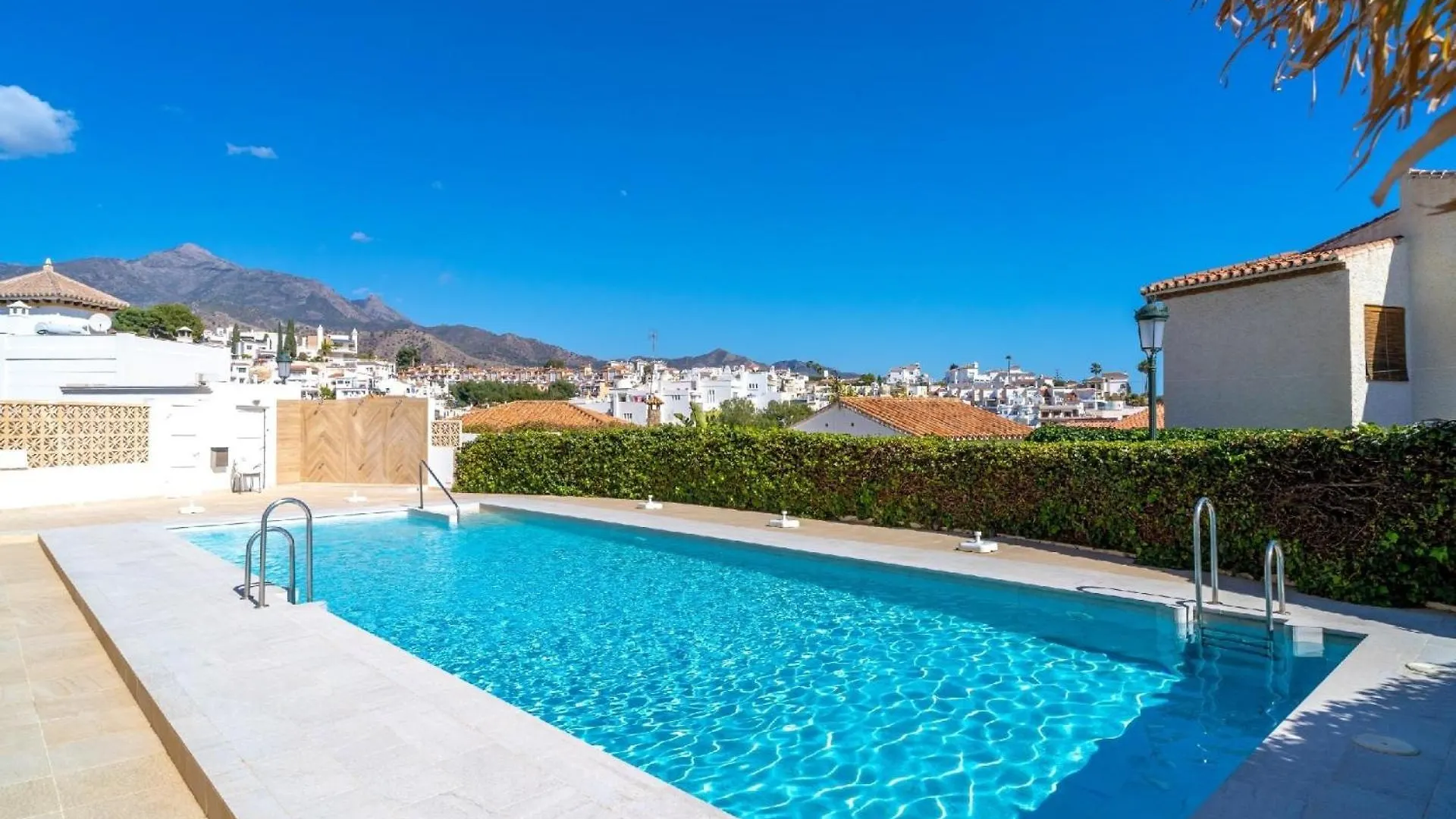 Ferienwohnung Fuer 4 Personen Ca 75 Qm In Nerja, Andalusien Costa Del Sol